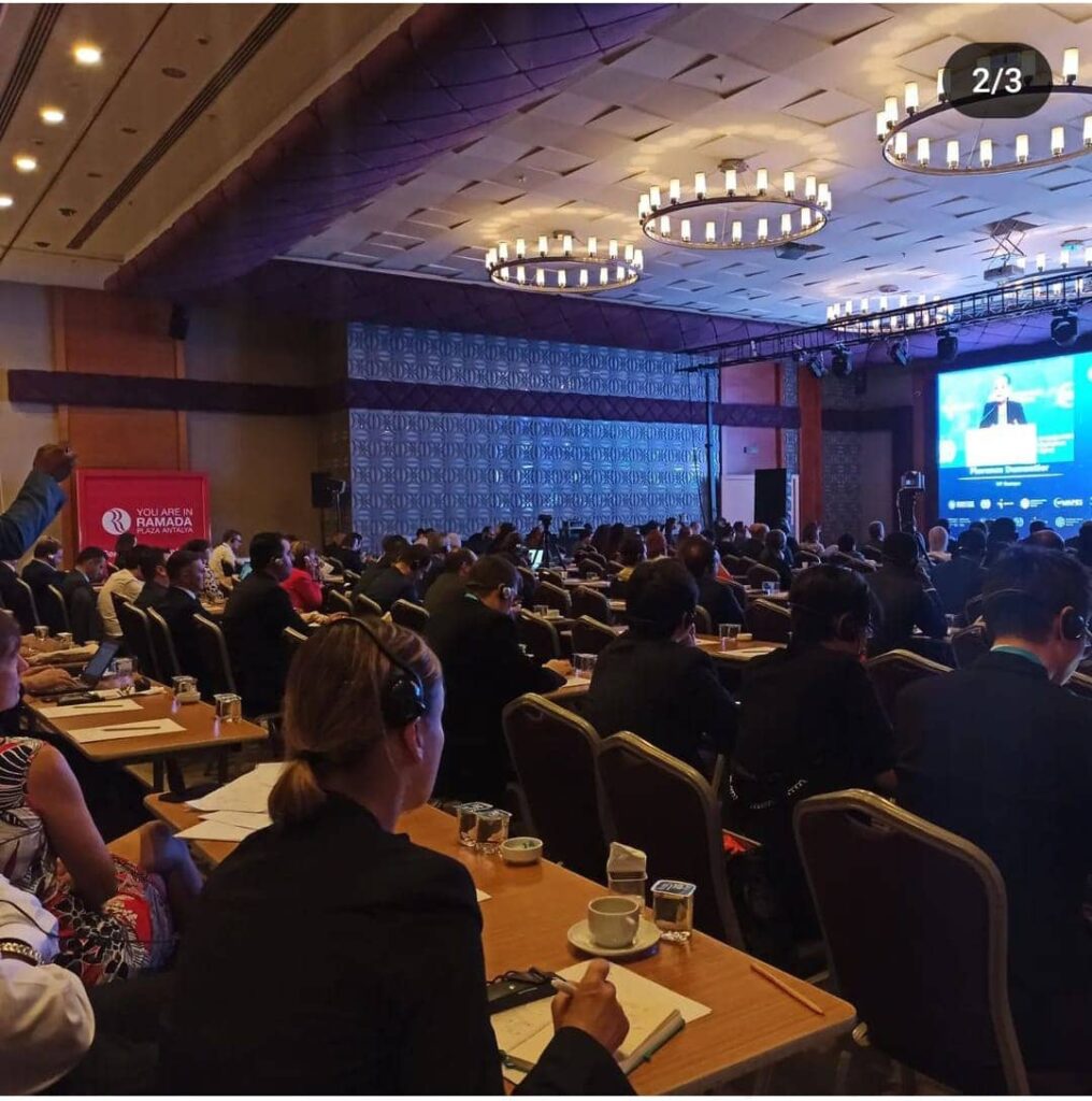 Beyond Differences: Simultaneous and Consecutive Translation